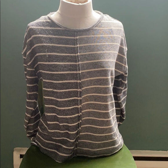 Anthro top - Picture 2 of 7